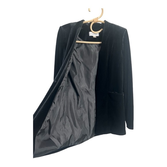 Calvin Klein Luxe Black Velvet Sharp Shoulder Collareless blazer Womens 6 P - Picture 11 of 16
